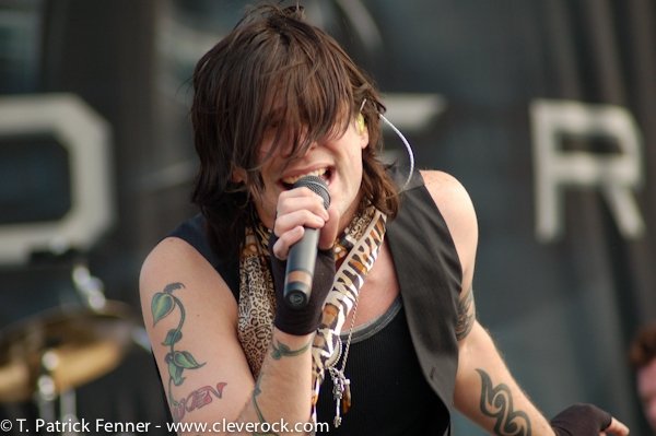 Hinder | Rock on the Range 2007 | Columbus, OH | Crew Stadium | 05.19.07