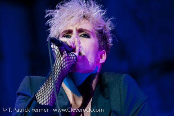 Semi Precious Weapons | Cleveland, OH | Quicken Loans Arena | 04.27.11