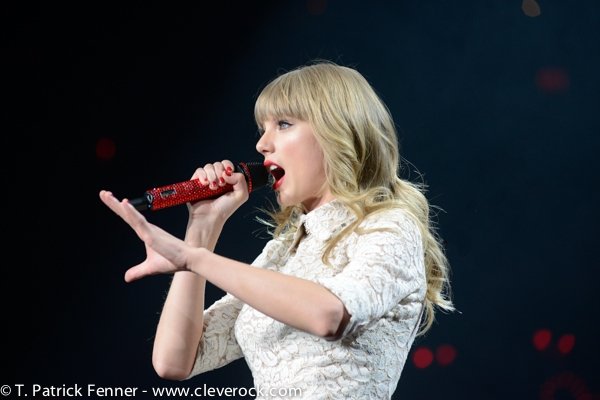 Taylor Swift | Cleveland, OH | Quicken Loans Arena | 04.25.13