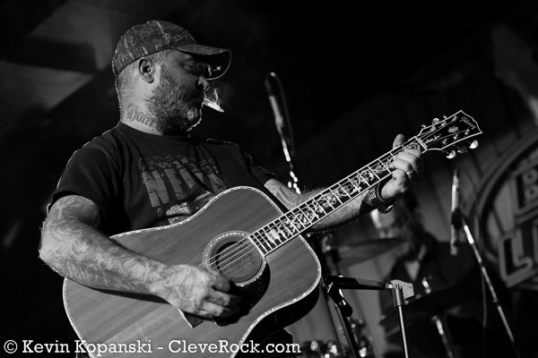 Aaron Lewis | Thirsty Cowboy | Medina, OH | 01.24.14