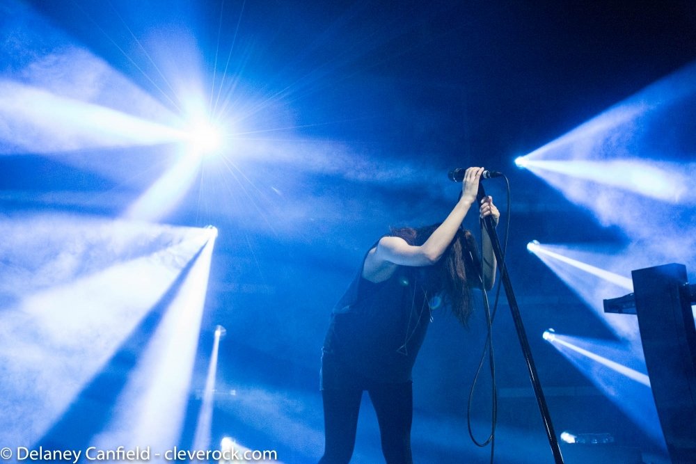 CHVRCHES | Columbus, OH | Lifestyles Community Pavilion | 10.07.15