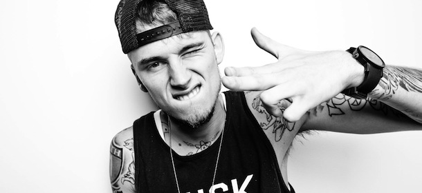 machine gun kelly lead