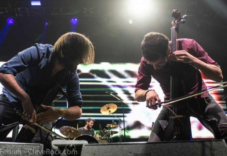 2CELLOS 28 of 33