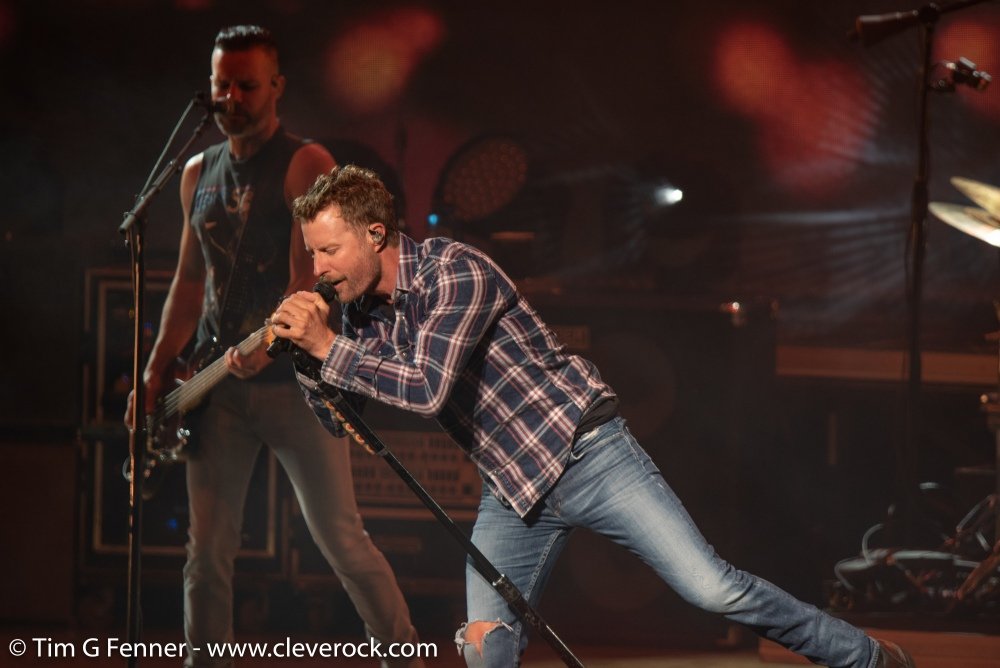Dierks Bentley | Blossom Music Center | Cuyahoga Falls, OH | 07.25.2019