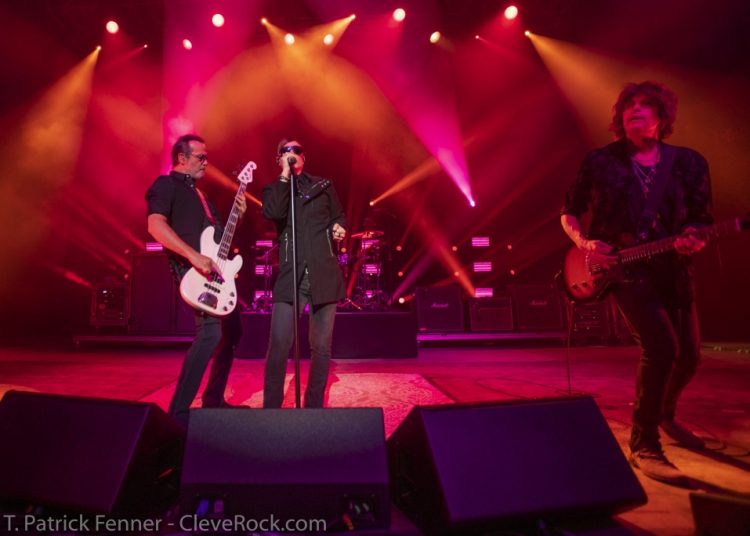 Stone Temple Pilots 2019 1 of 20