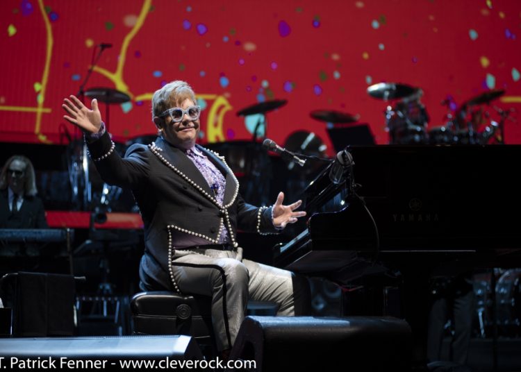 Elton John 14 of 19