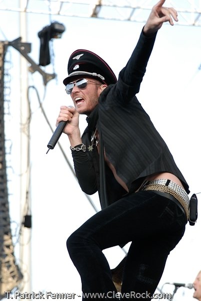velvet-revolver-141