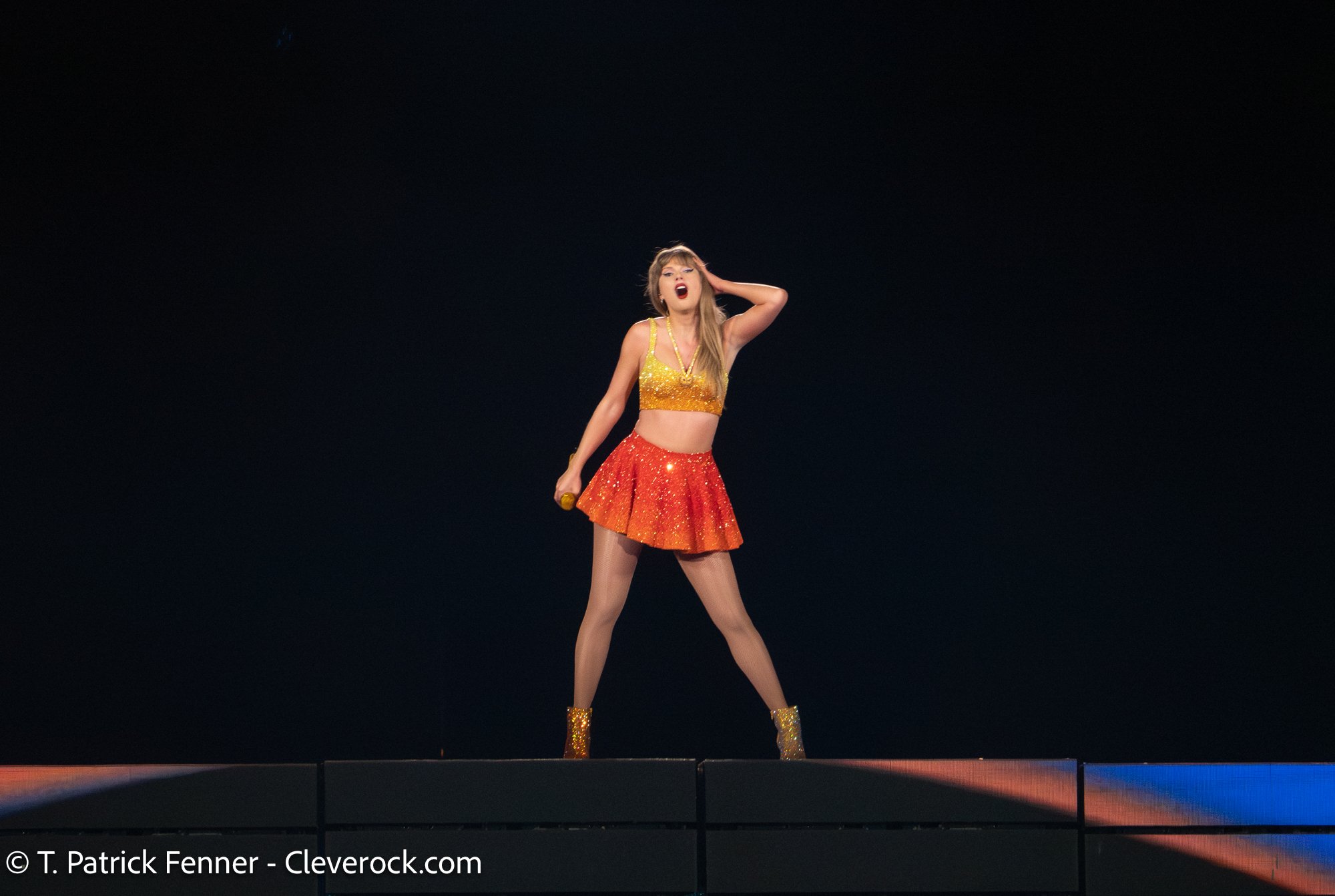 Taylor Swift Concert Photos Lucas Oil Stadium Indianapolis IN 11 taylor-swift-concert-photos-lucas-oil-stadium-indianapolis-in-11