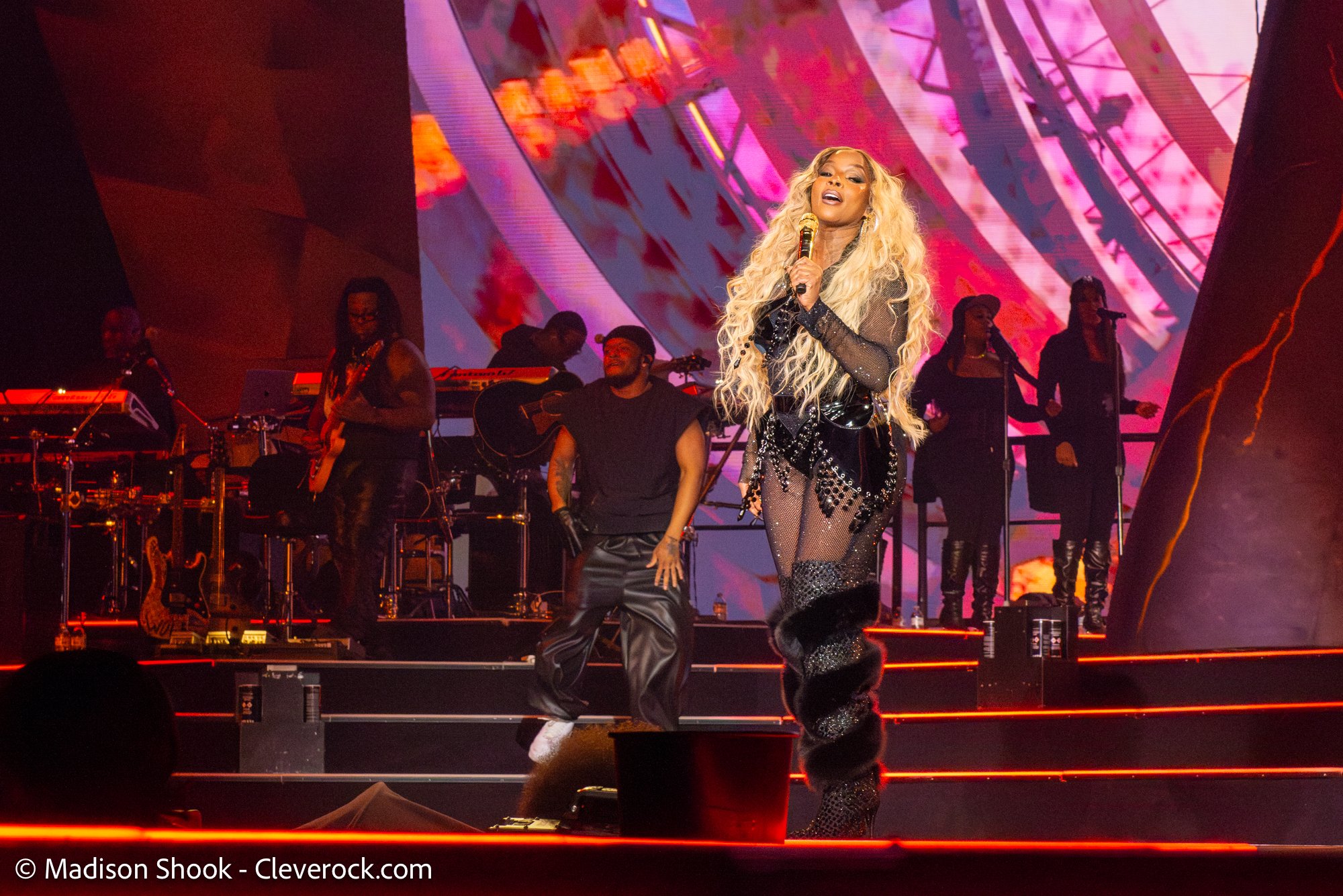 Concert review: Mary J. Blige (Cleveland, OH | 04.01.2025) – CleveRock.com