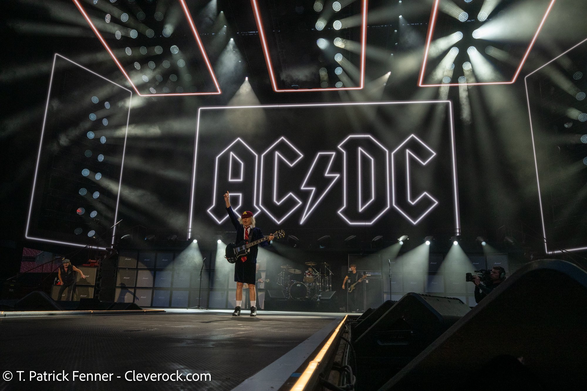 AC/DC concert photos | Huntington Bank Field | Cleveland, OH | 05.28. ...