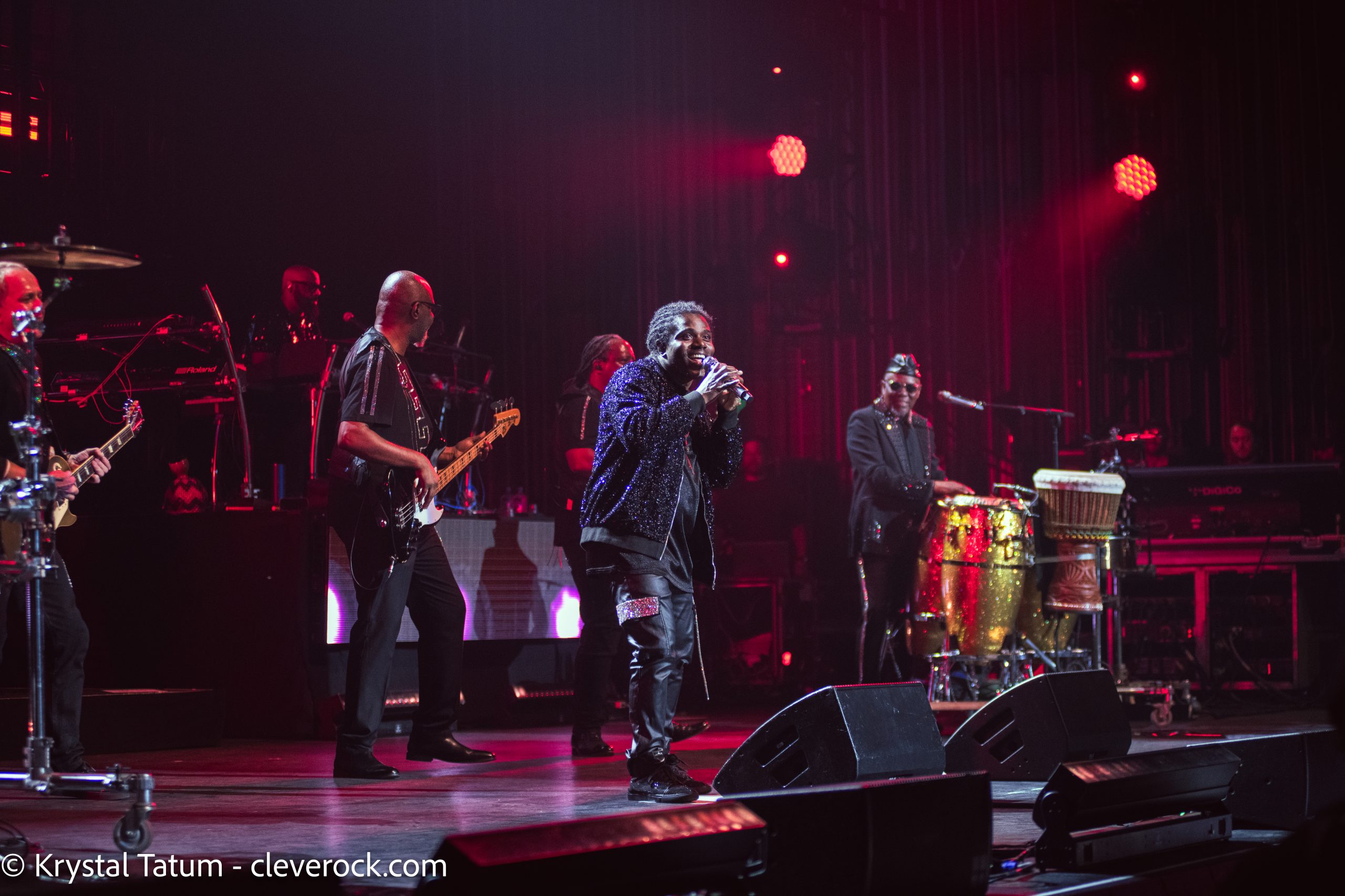 Earth, Wind & Fire concert review | E.J. Thomas Performing Arts